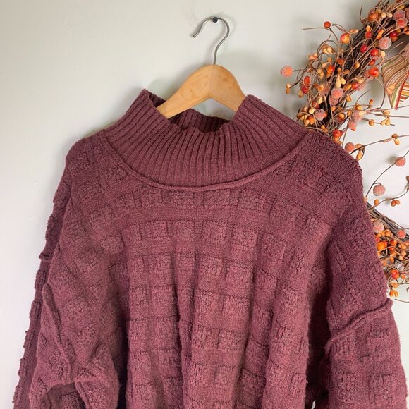 Free People OB1818530 Care Soul Searcher Mock Neck Sweater MEDIUM in Wine Heathe - Picture 2 of 9